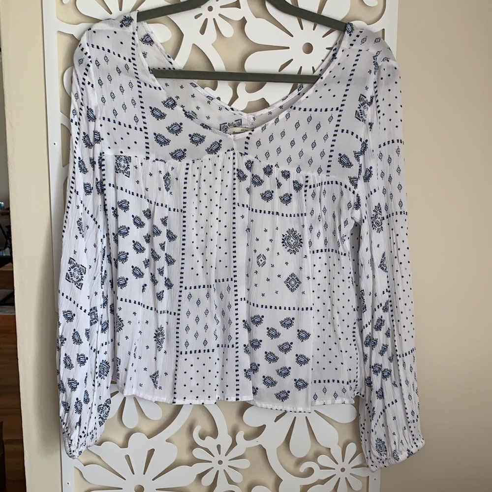 Abercrombie flowy paisley too